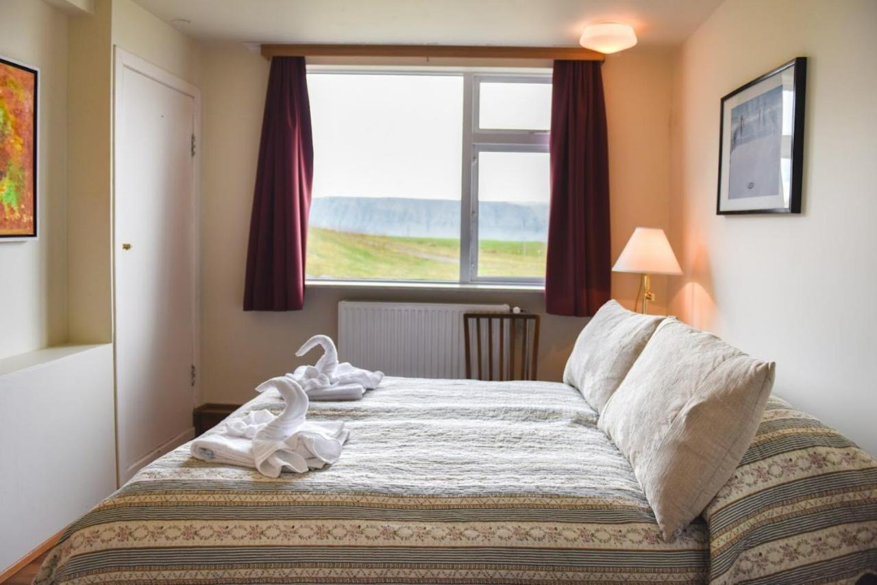 Hotel Latrabjarg Hnjotur Eksteriør bilde